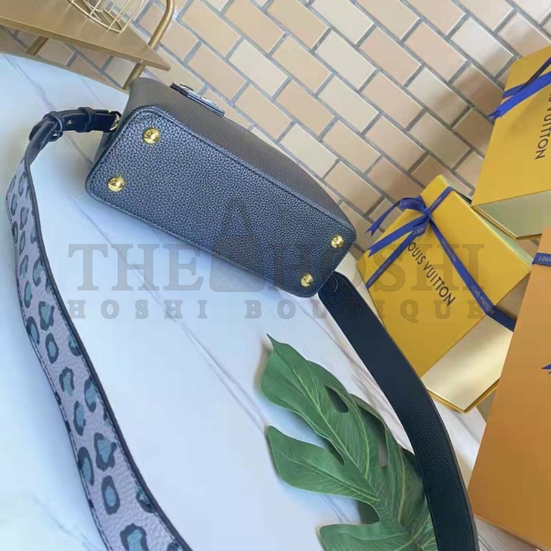 L0vis Vvtt0n LV Women Capucines BB Handbag Black Taurillon Leather Master Quality