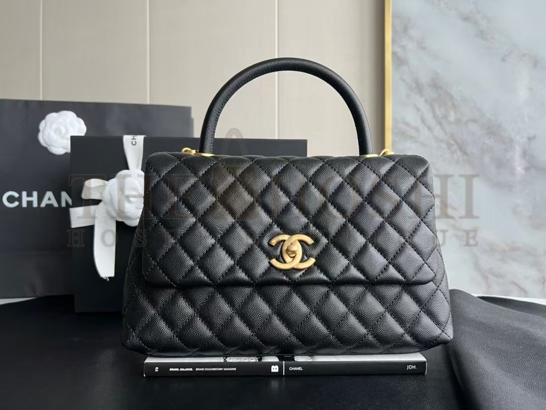 Ch**el Women Flap Bag with Top Handle in Grained Calfskin Leather-Black size:29cm Master Quality