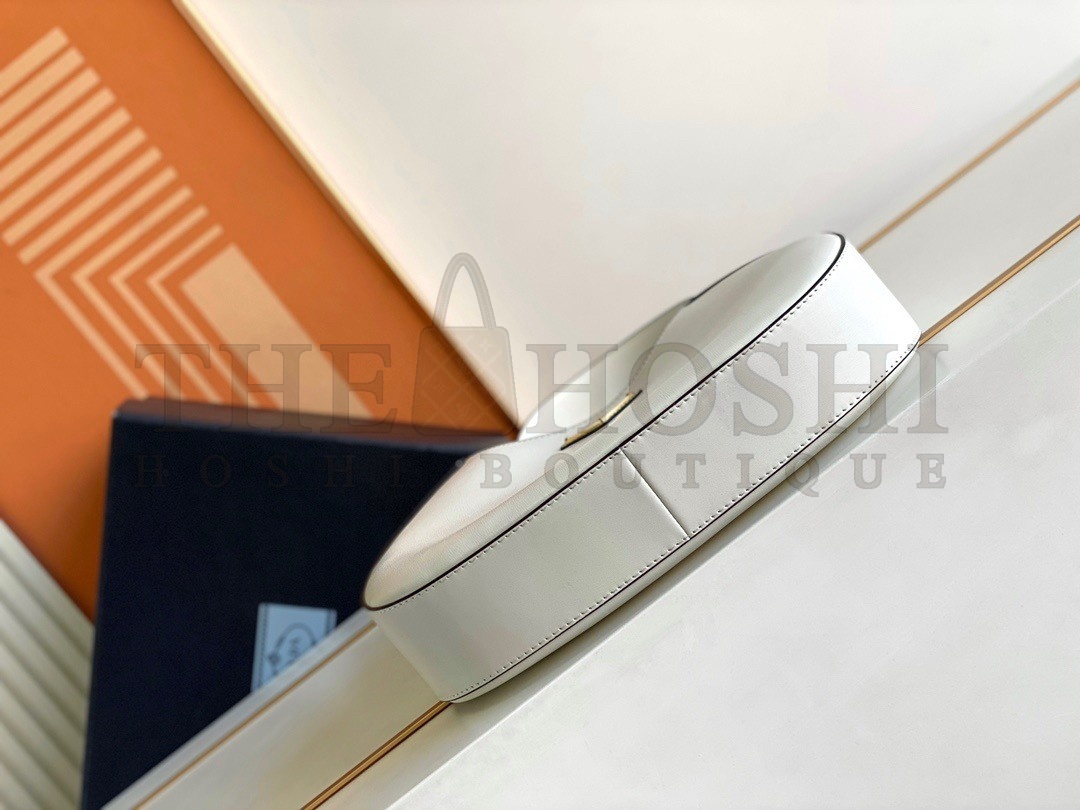 Pra*a Shoulder Bag in White Leather Master Quality