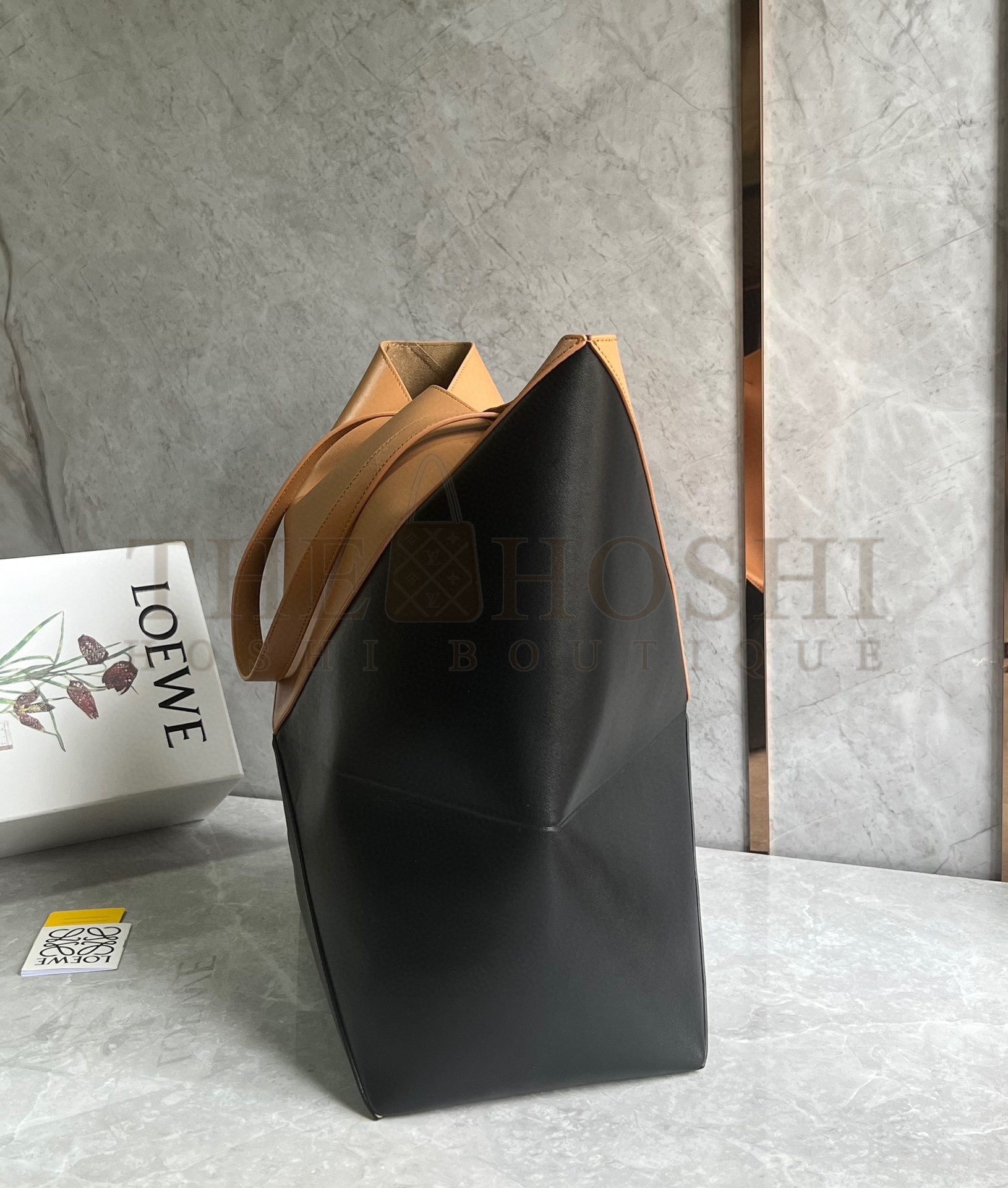 L0ew* Large Puzzle Fold Tote Bag in Tan and Black Calfskin Master Quality