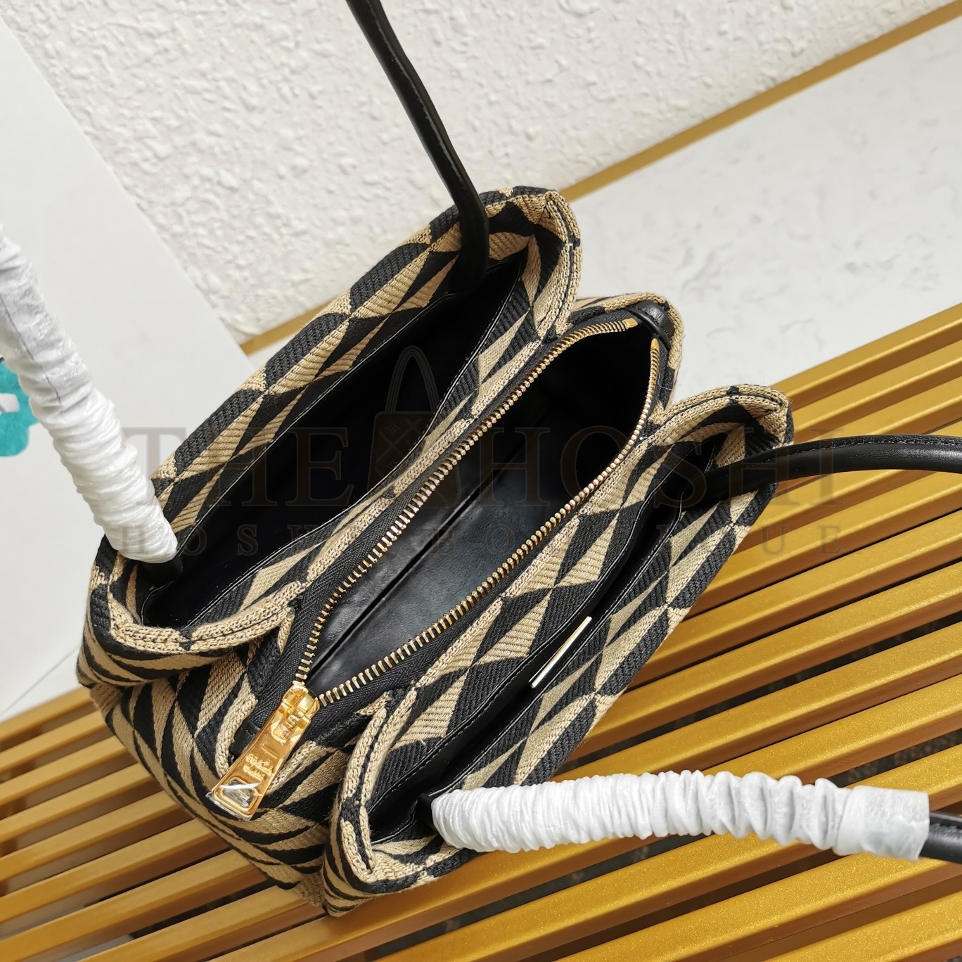 Pra*a S*pernova Small Shoulder Bag In Black/Beige Fabric Master Quality