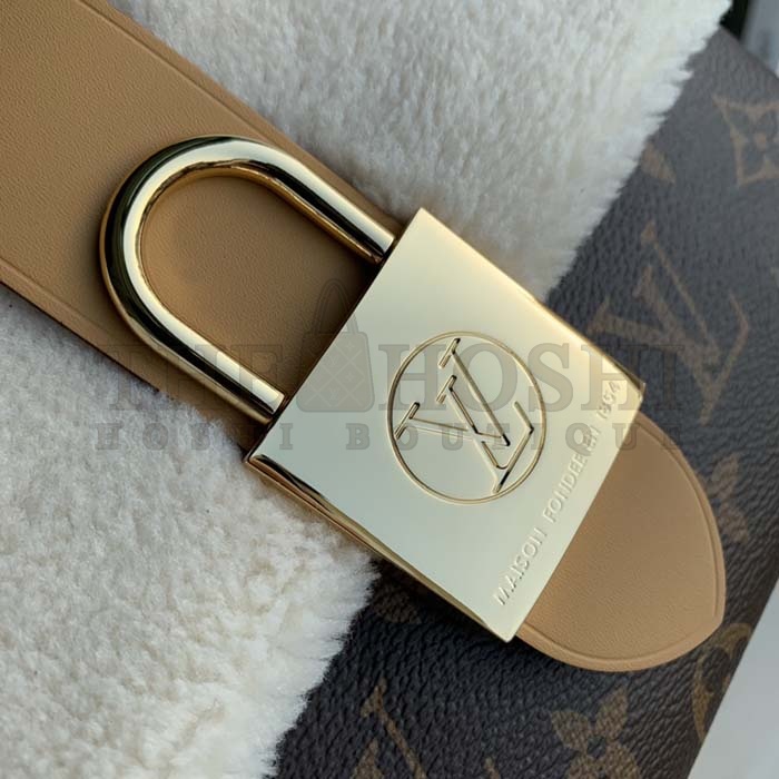 L0vis Vvtt0n LV Women Locky BB Handbag Beige Brown Monogram Coated Canvas Shearling Master Quality