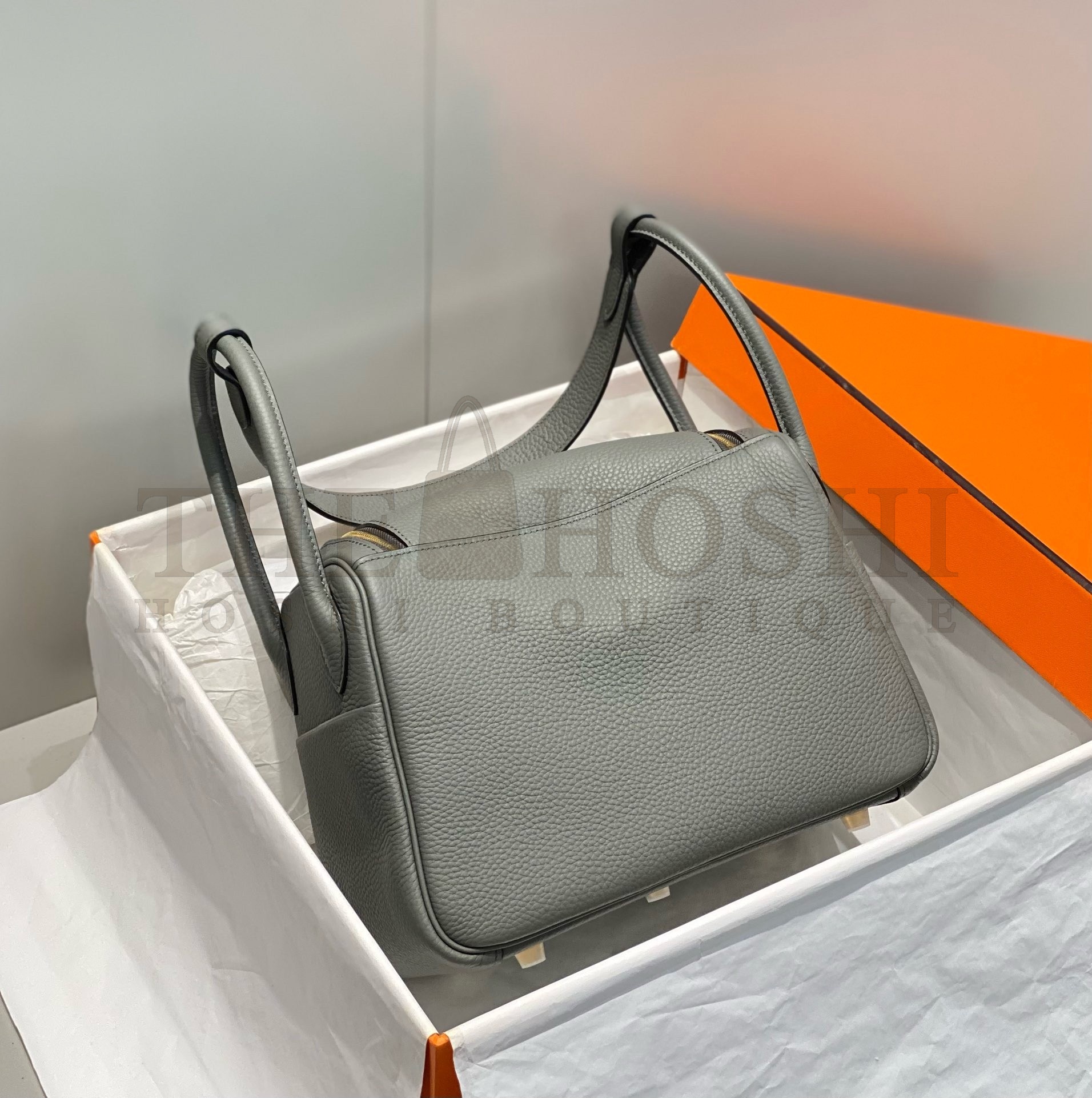 H**me5 Lindy 26cm Bag In Gris Meyer Clemence Leather GHW Master Quality