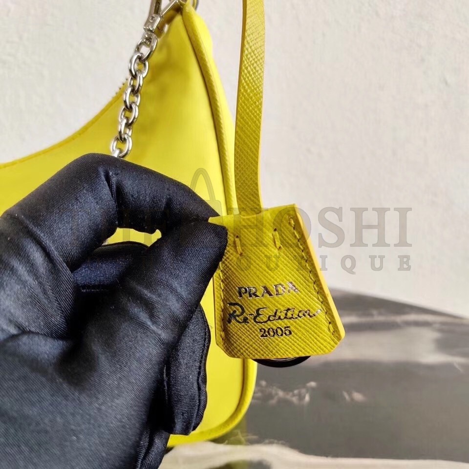 Pra*a Pineapple Yellow Nylon Re-Edition 2005 Shoulder Bag Master Quality