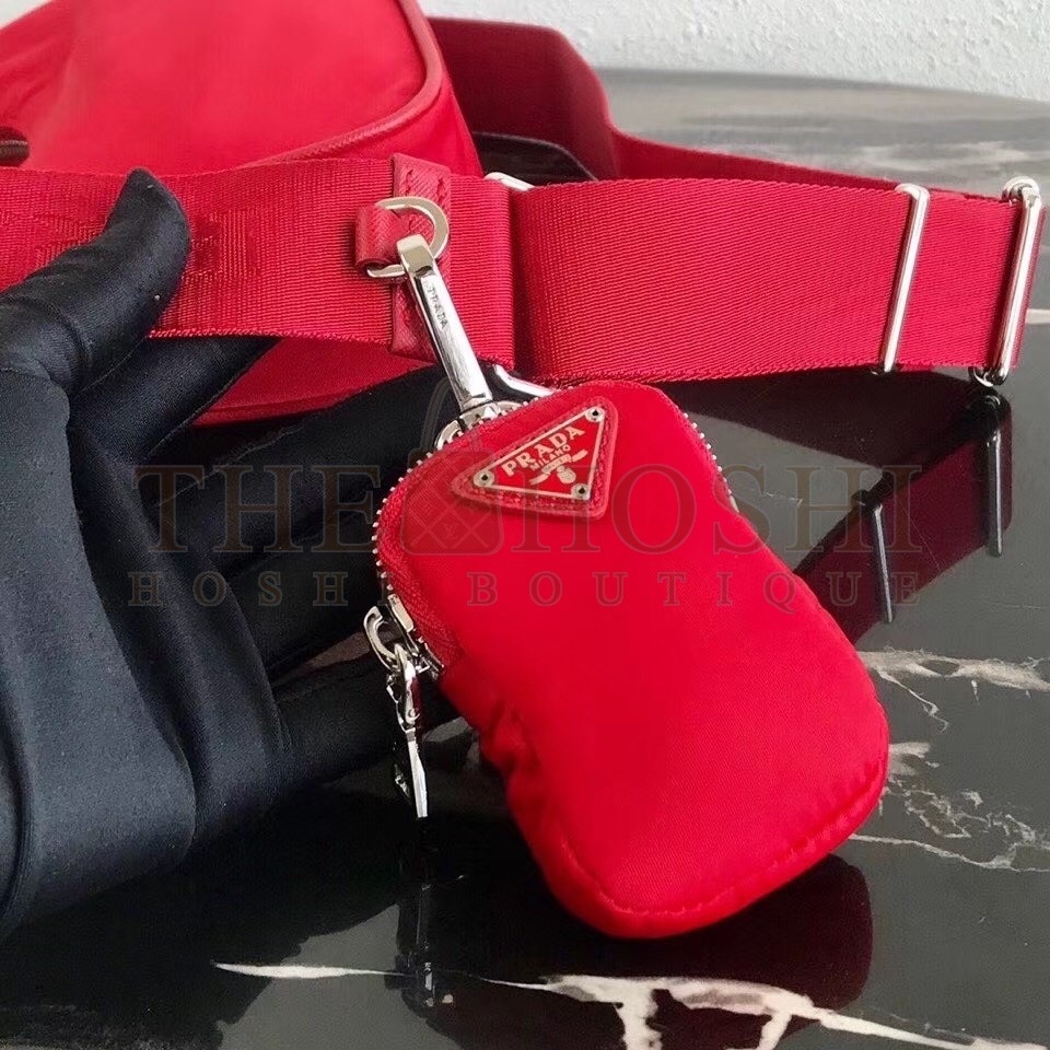 Pra*a Red Nylon Re-Edition 2005 Shoulder Bag Master Quality
