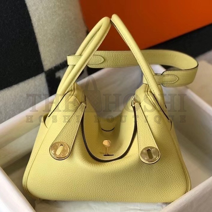 H**me5 Lindy 26cm Bag In Jaune Poussin Clemence With GHW Master Quality