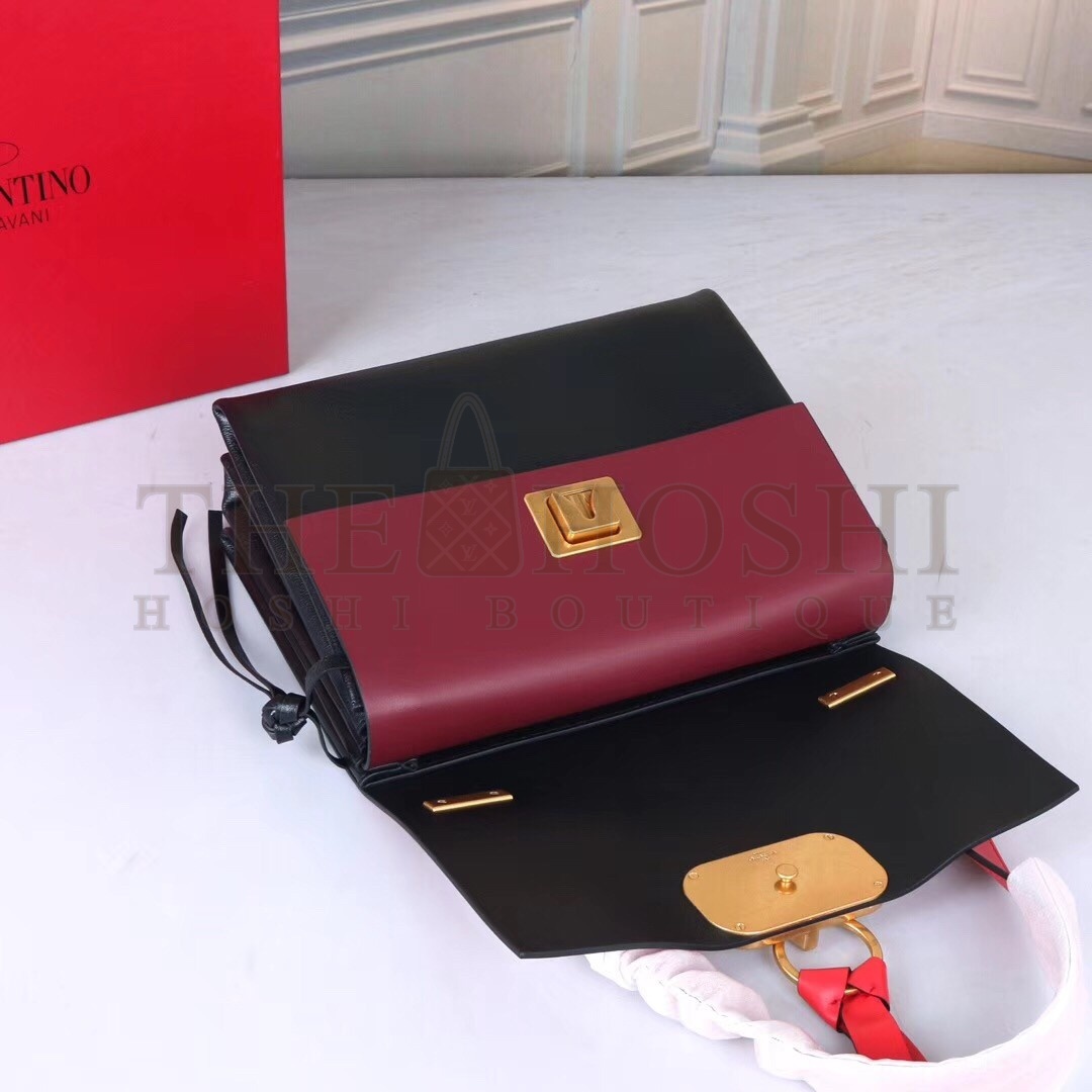 Va1e*ntin0 Garavani Red/Black Medium VRing Shoulder Bag Master Quality