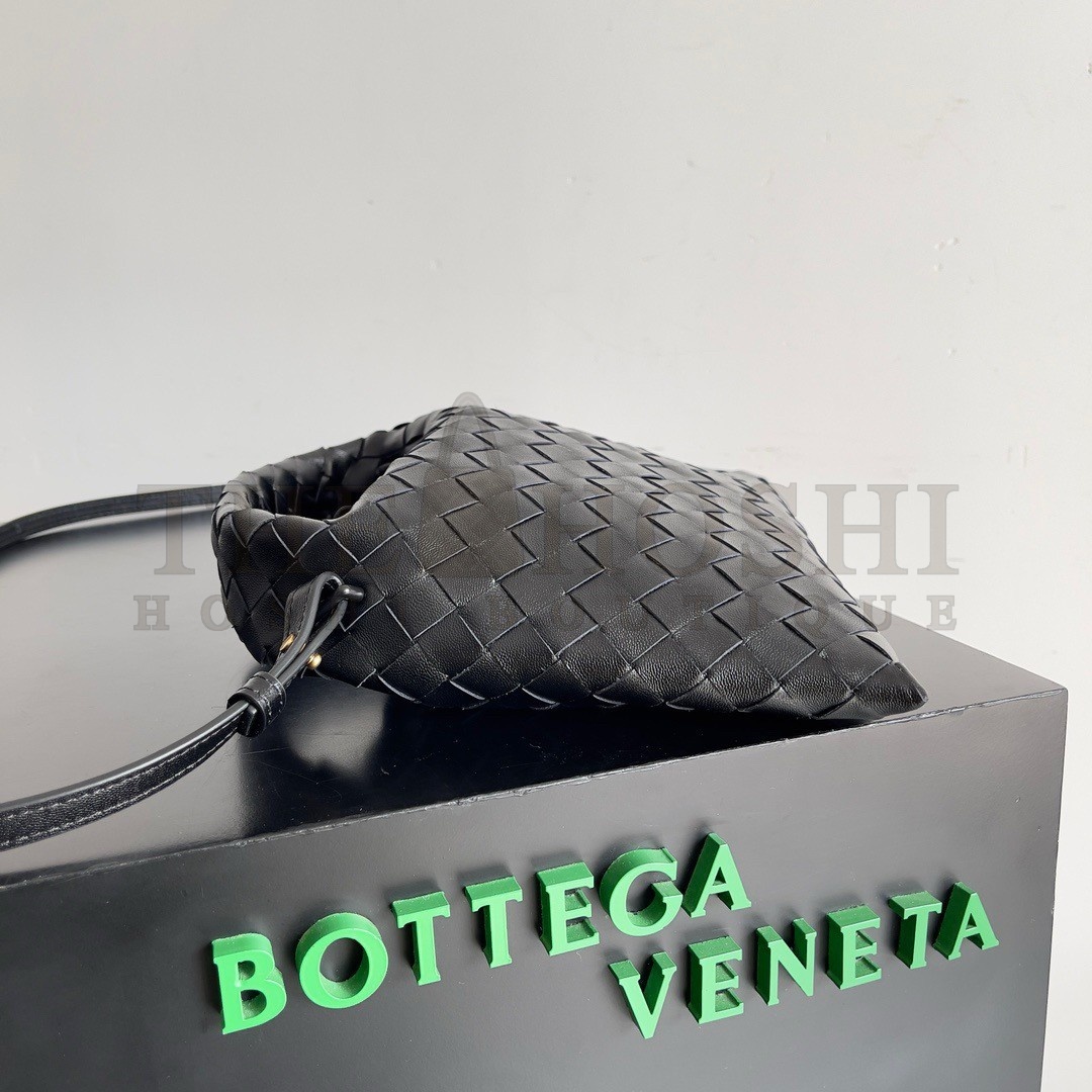 B0tt*ga Ven*ta Mini Hop Bag in Black Intrecciato Calfskin Master Quality