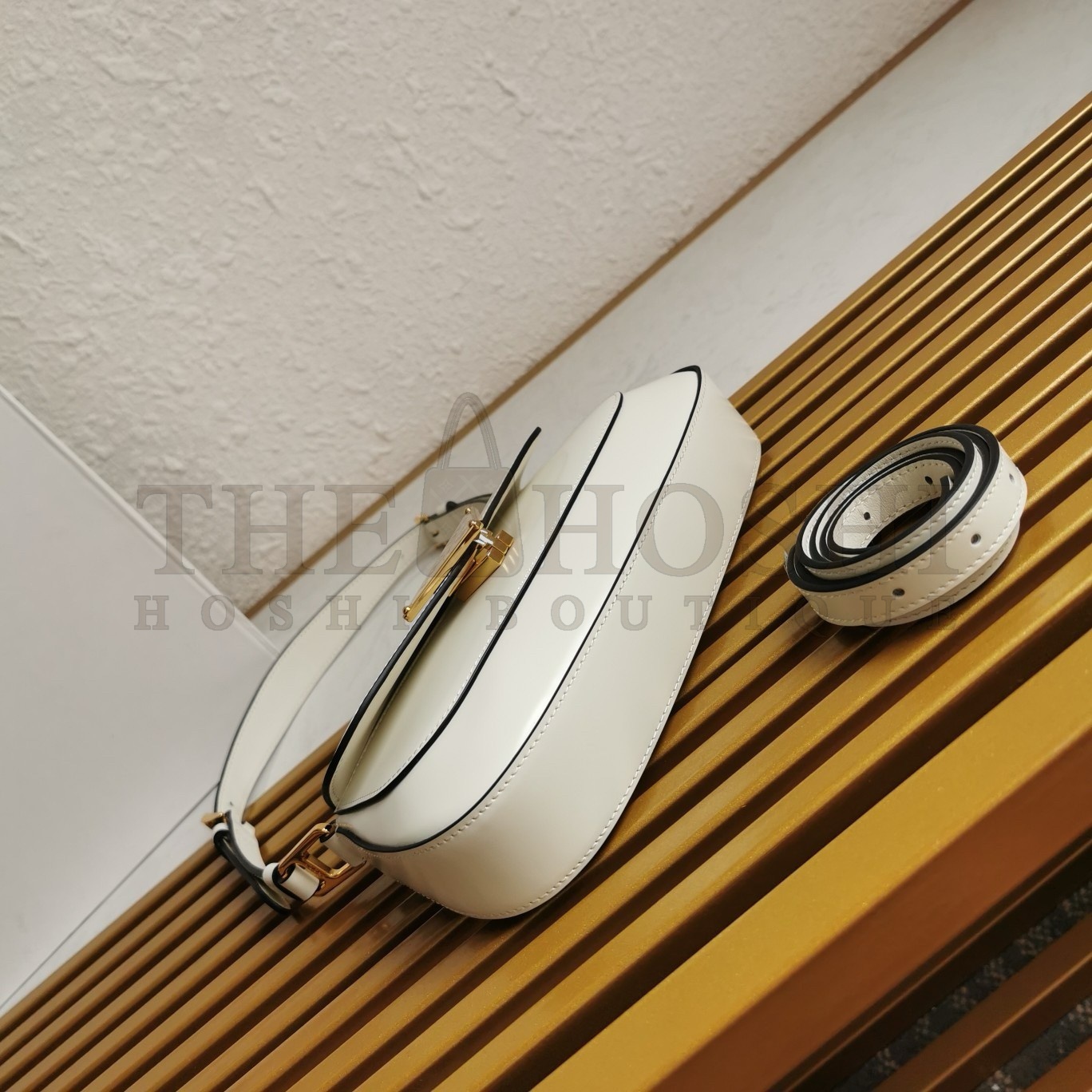 Pra*a Shoulder Bag in White Brushed Calfskin Master Quality