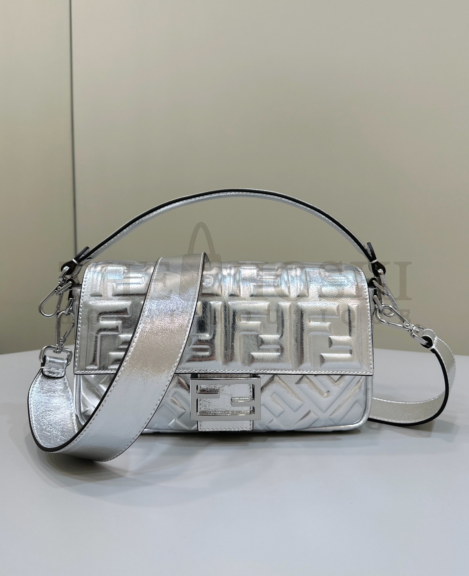 F**di Baguette  siez:27x5x15cm Master Quality