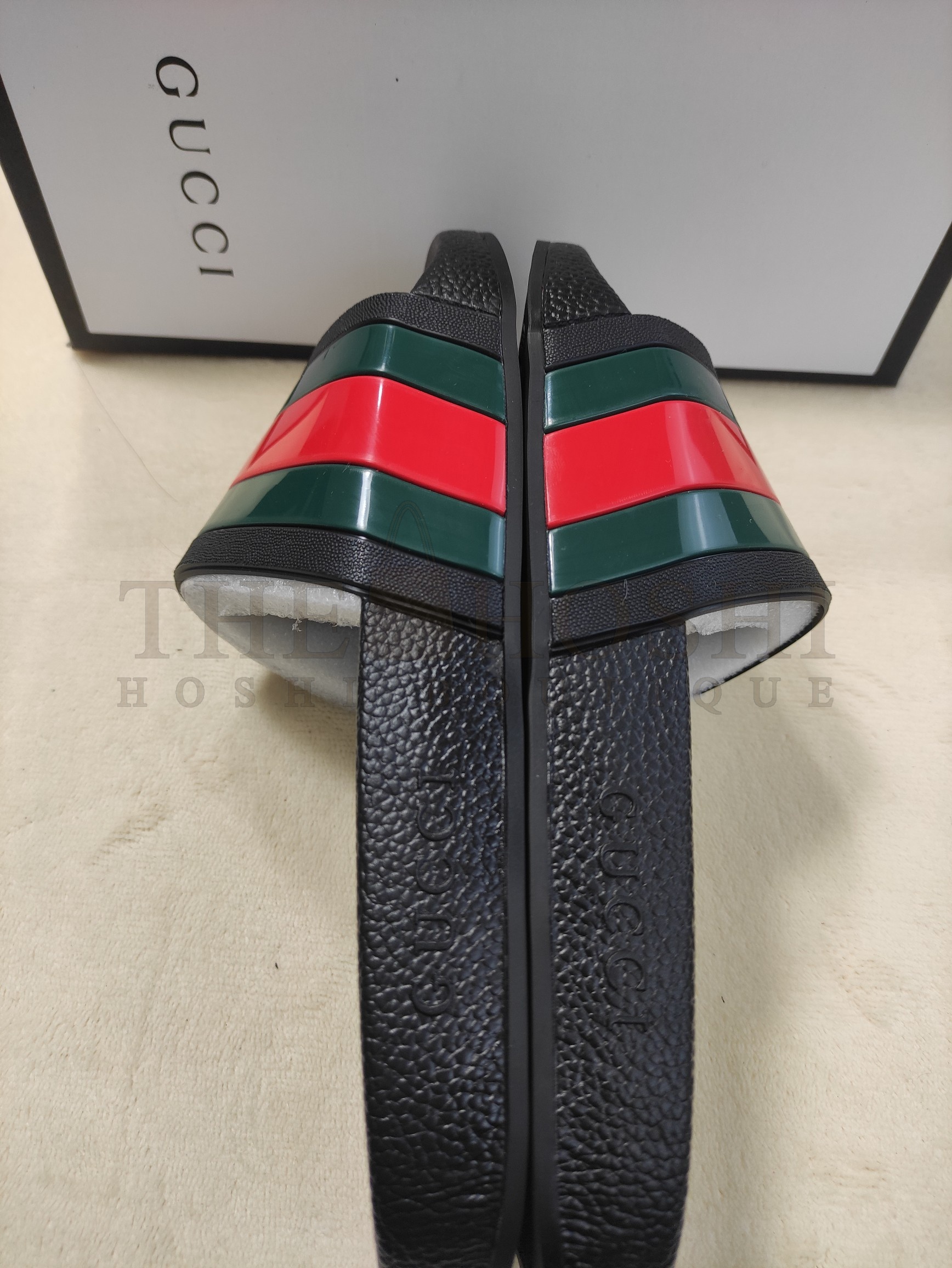 Gvc*1 Web Stripe Slides – Black Rubber Sandals with Red & Green Bands, Unisex Sizes Available Master Quality