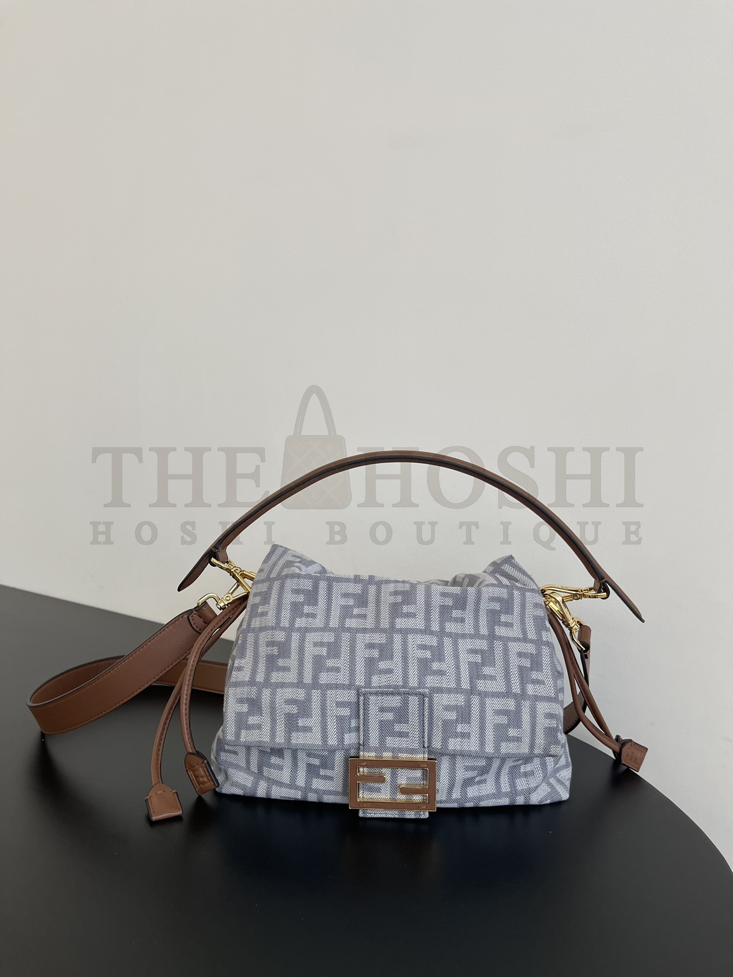 F**di Mama Embroidered Denim Shoulder Bag 26.5x18x8cm Master Quality