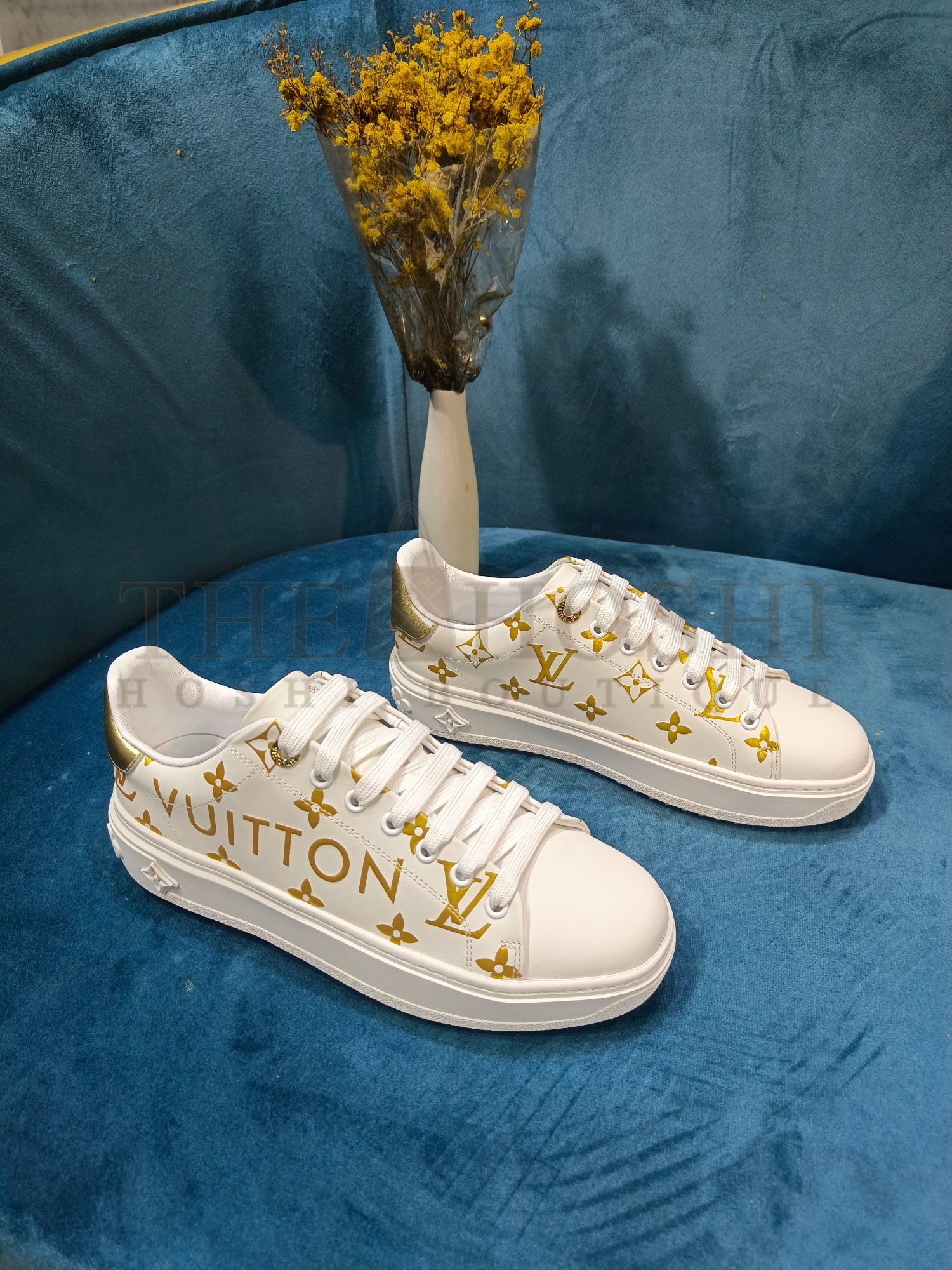 LV Time Out Monogram Embossed Calfskin Sneakers Gold Silver Women Size 34–41 Master Quality