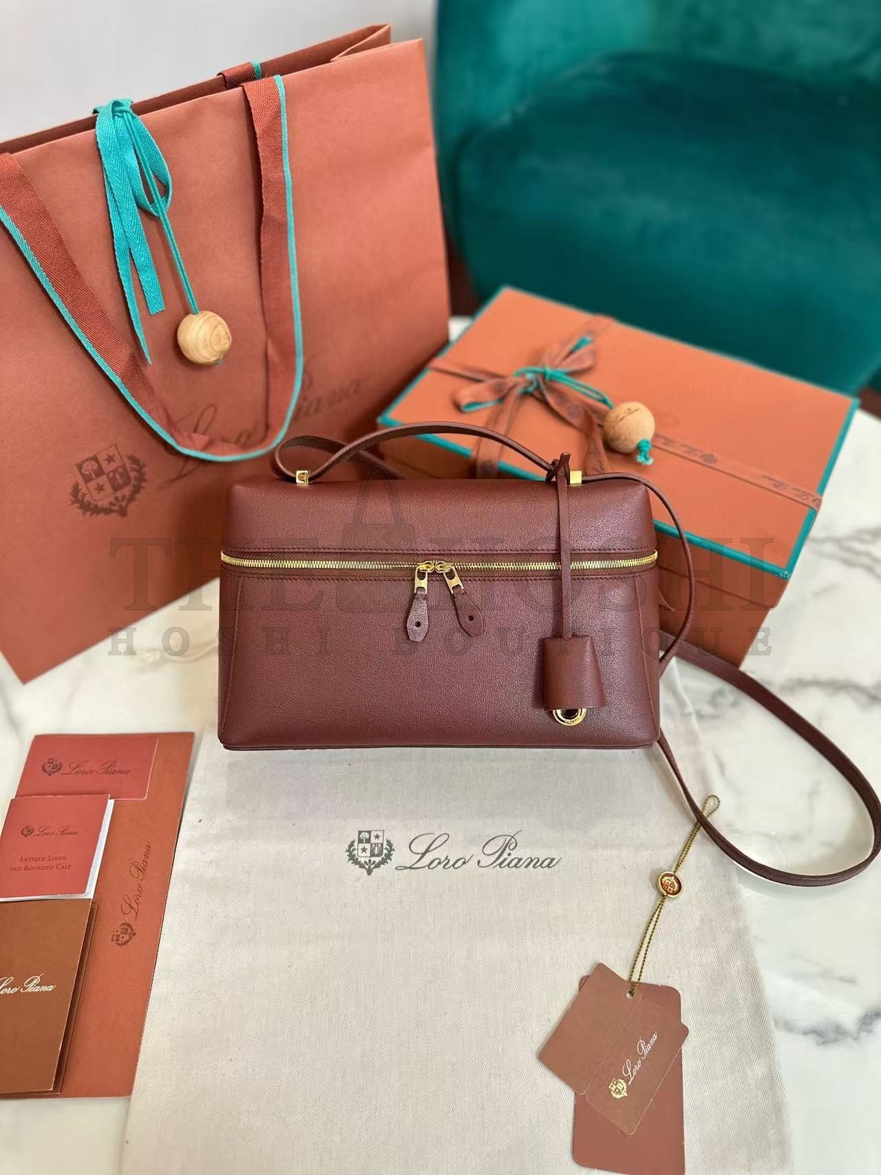 L0r0 P1ana Extra Bag L27 in Leather Size 27x16x10cm Master Quality