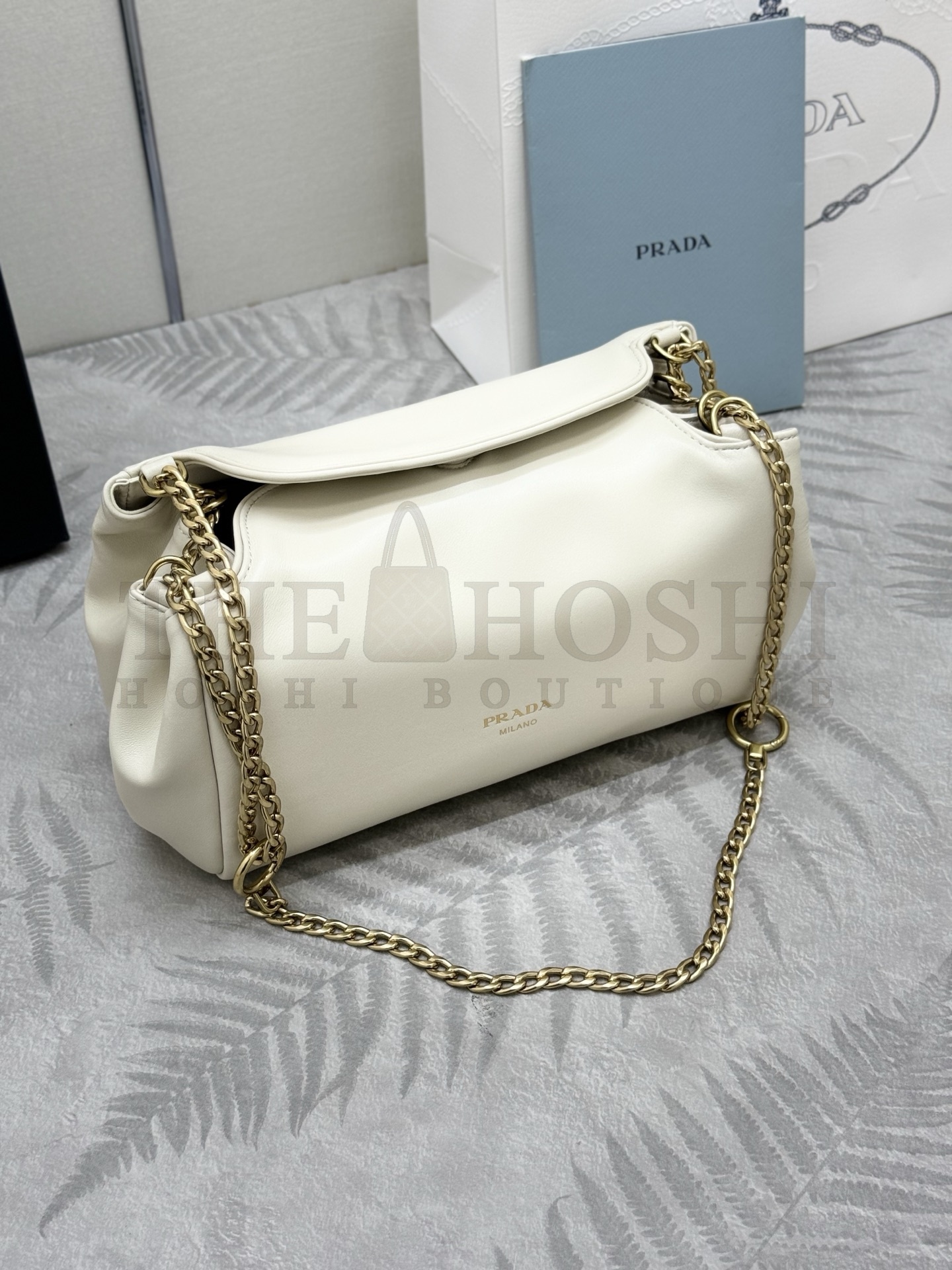 Pra*a Tumulte Shoulder Bag Lambskin Leather 24x13x13cm 1BD395 Master Quality