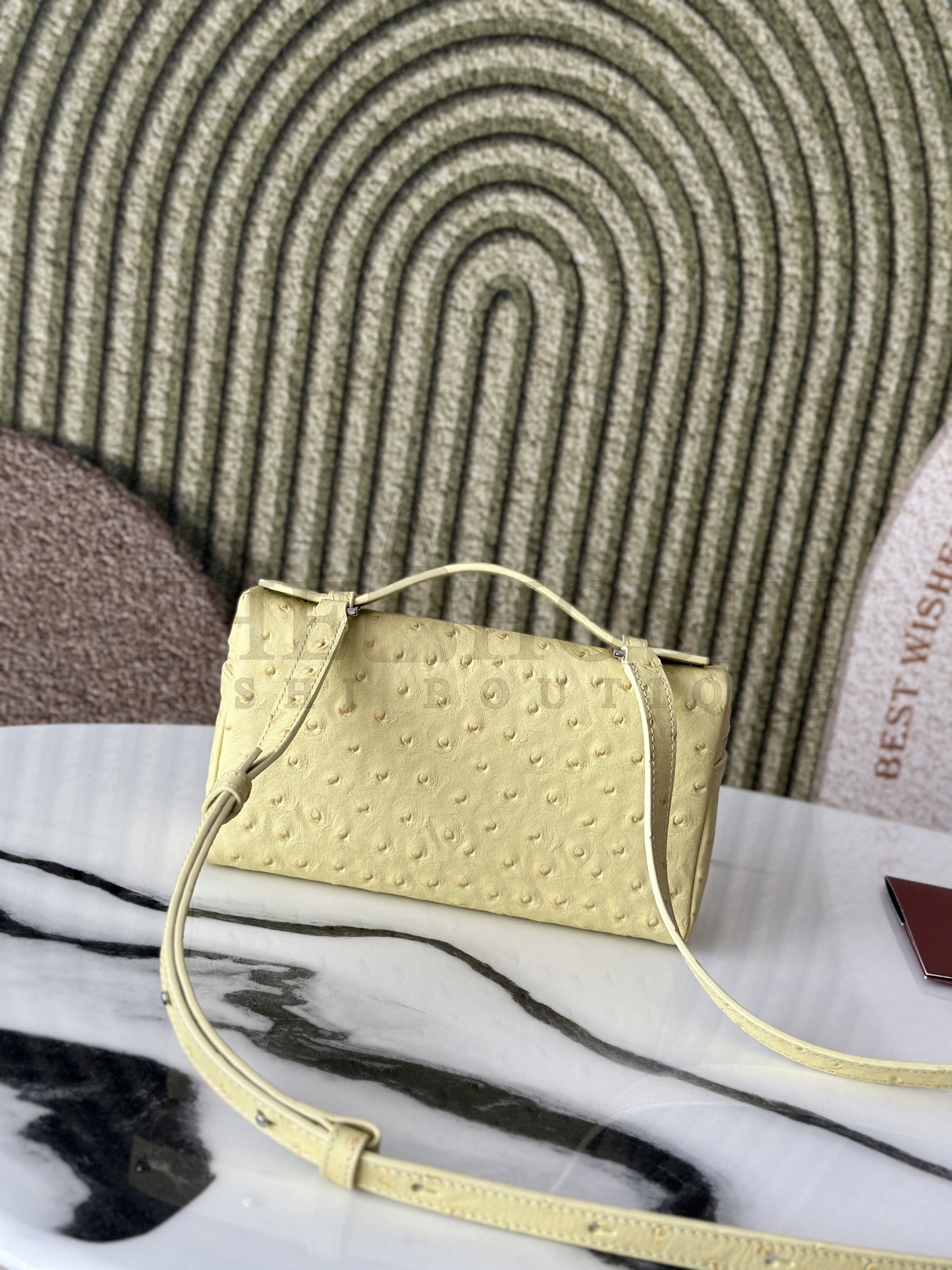 L0r0 P1ana LP L19 Extra Pocket Ostrich Leather Clutch Crossbody Bag 19x6.5x11cm Master Quality