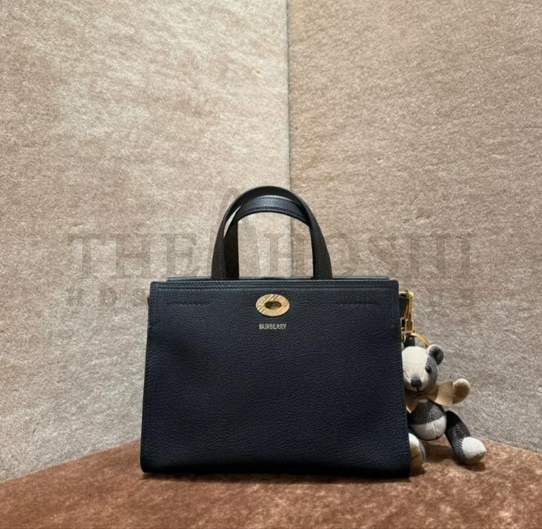 Bv*b*rry Medium Cotswolds Tote Master Quality