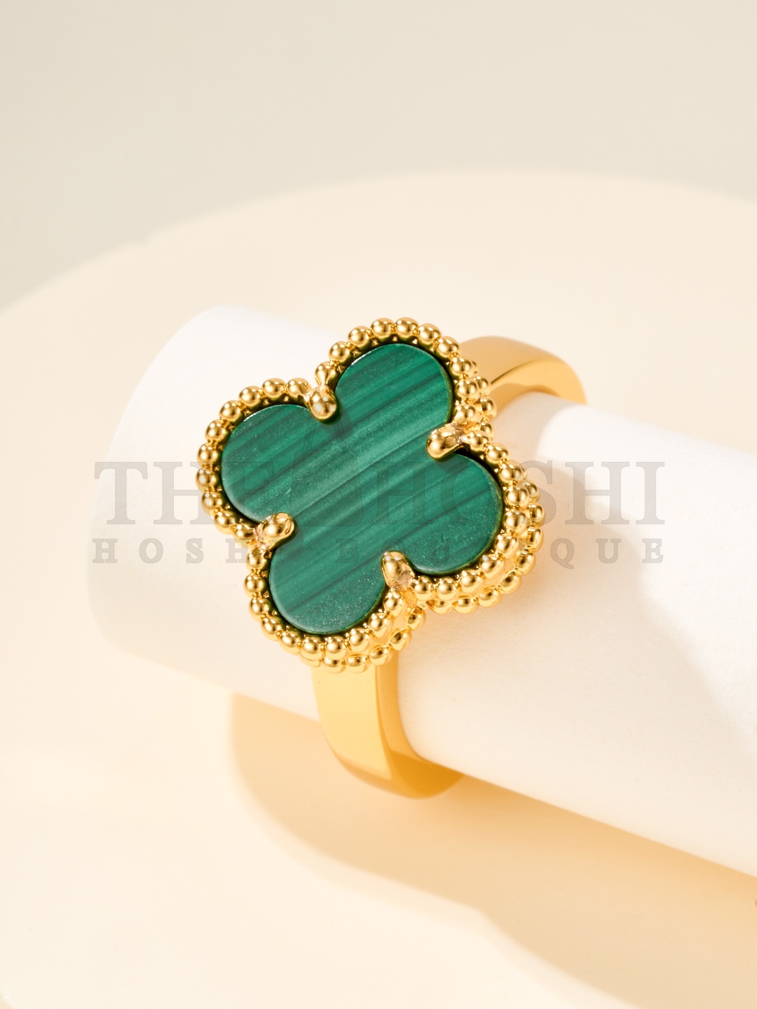 V*n Cl**f & Arpels VCA Alhambra Four-Leaf Clover Ring – Mother-of-Pearl / Carnelian / Malachite / Onyx Master Quality