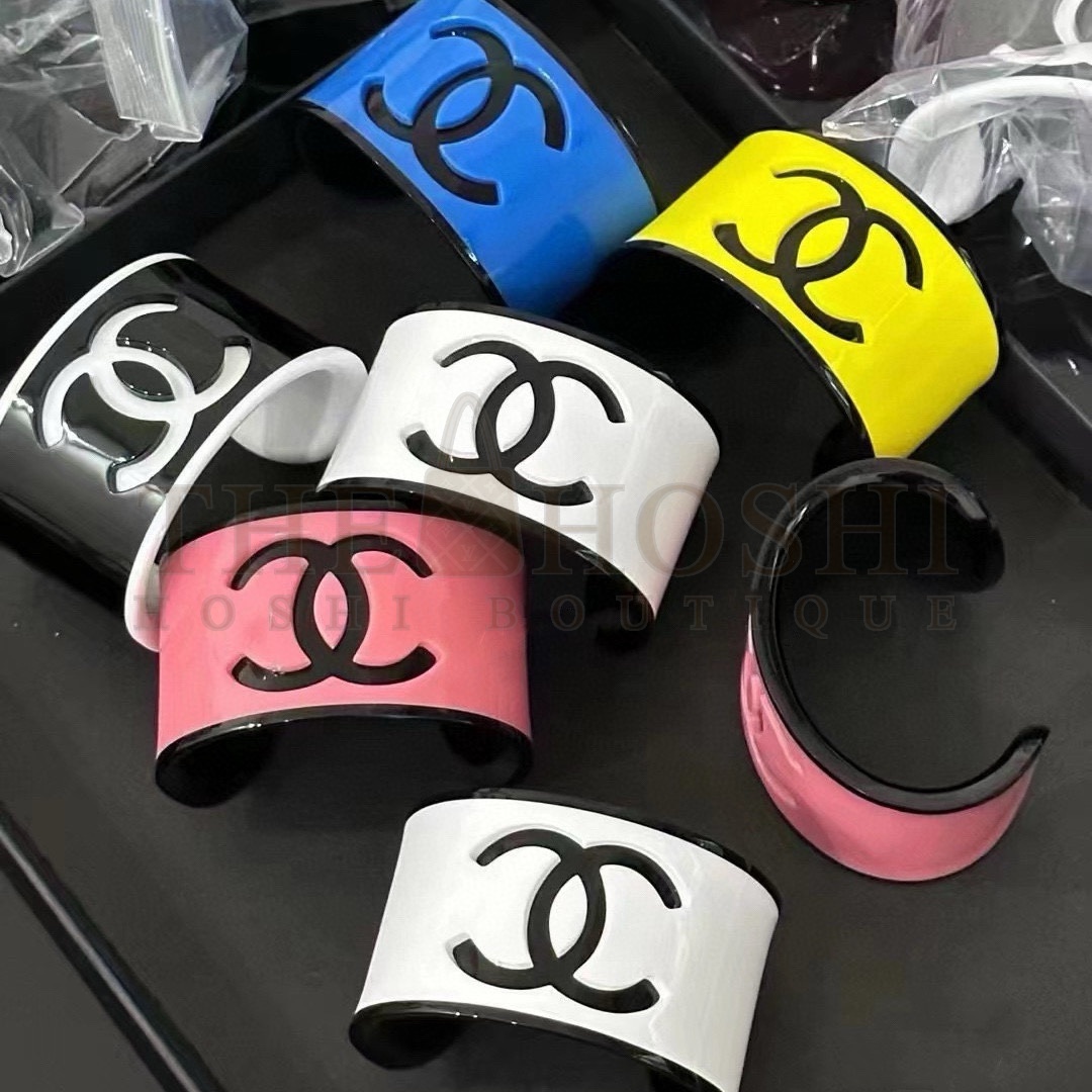 Ch**el Ch**el Acrylic Multicolor Logo Bracelet Jewelry Master Quality