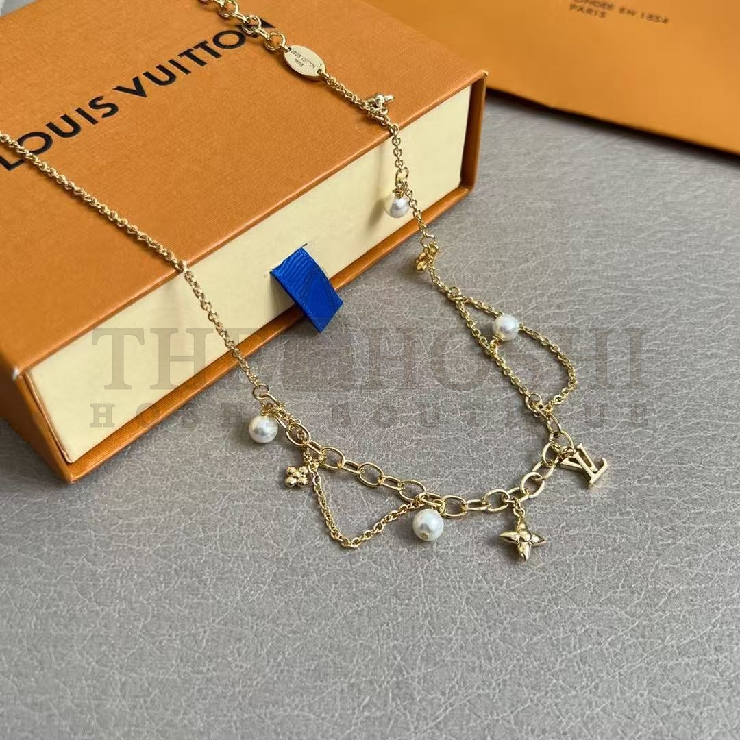 L0vis Vvtt0n Women LV In the Sky Necklace Master Quality