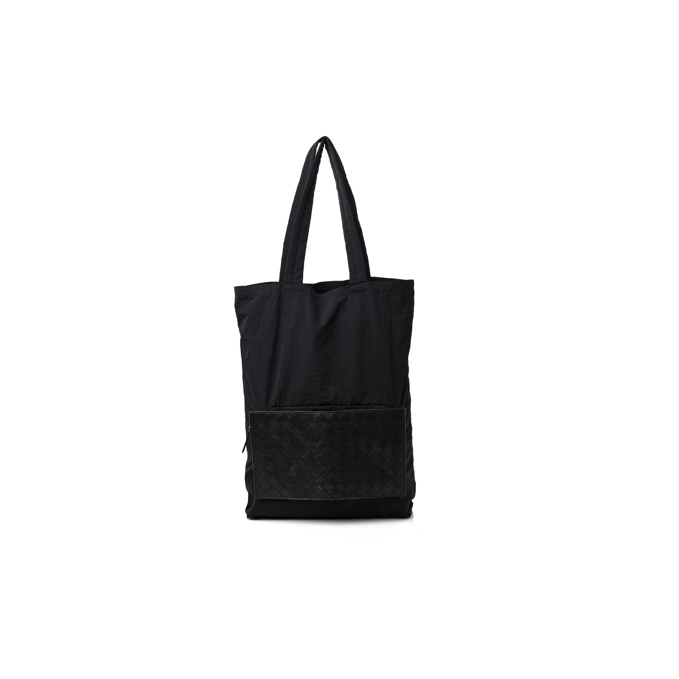 B0tt*ga Ven*ta NYLON NAPPA INTRECCIATO CONVERTIBLE TOTE BLACK (28*25*1cm) Master Quality