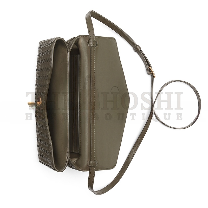 B0tt*ga Ven*ta KNOT LOCK 817191V08Z03230 (25*16*5.5cm) Master Quality