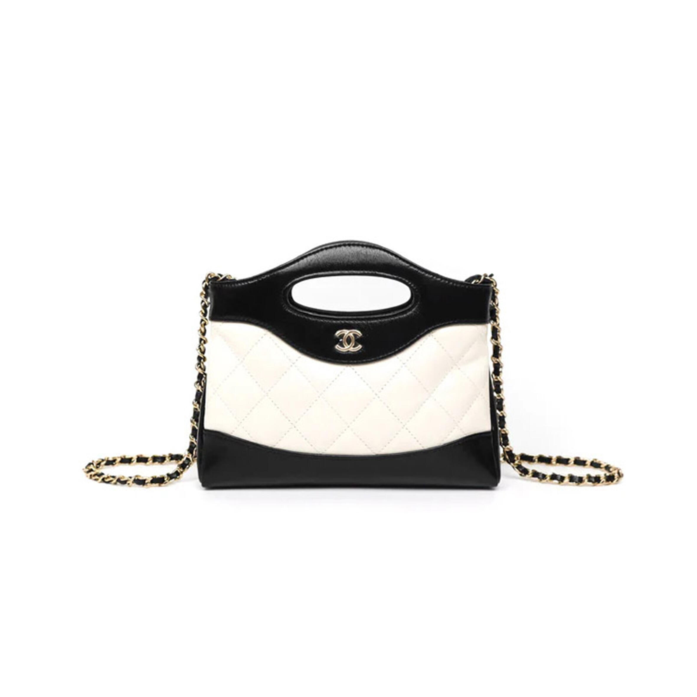 Ch**el NANO 31 WHITE BLACK SHINY LAMBSKIN GOLD HARDWARE (20*17*4cm) Master Quality