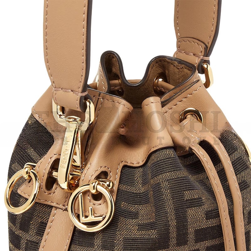 F**di MON TRESOR FABRIC BROWN 8BS093ALP3F1AOE (18*14*12cm) Master Quality