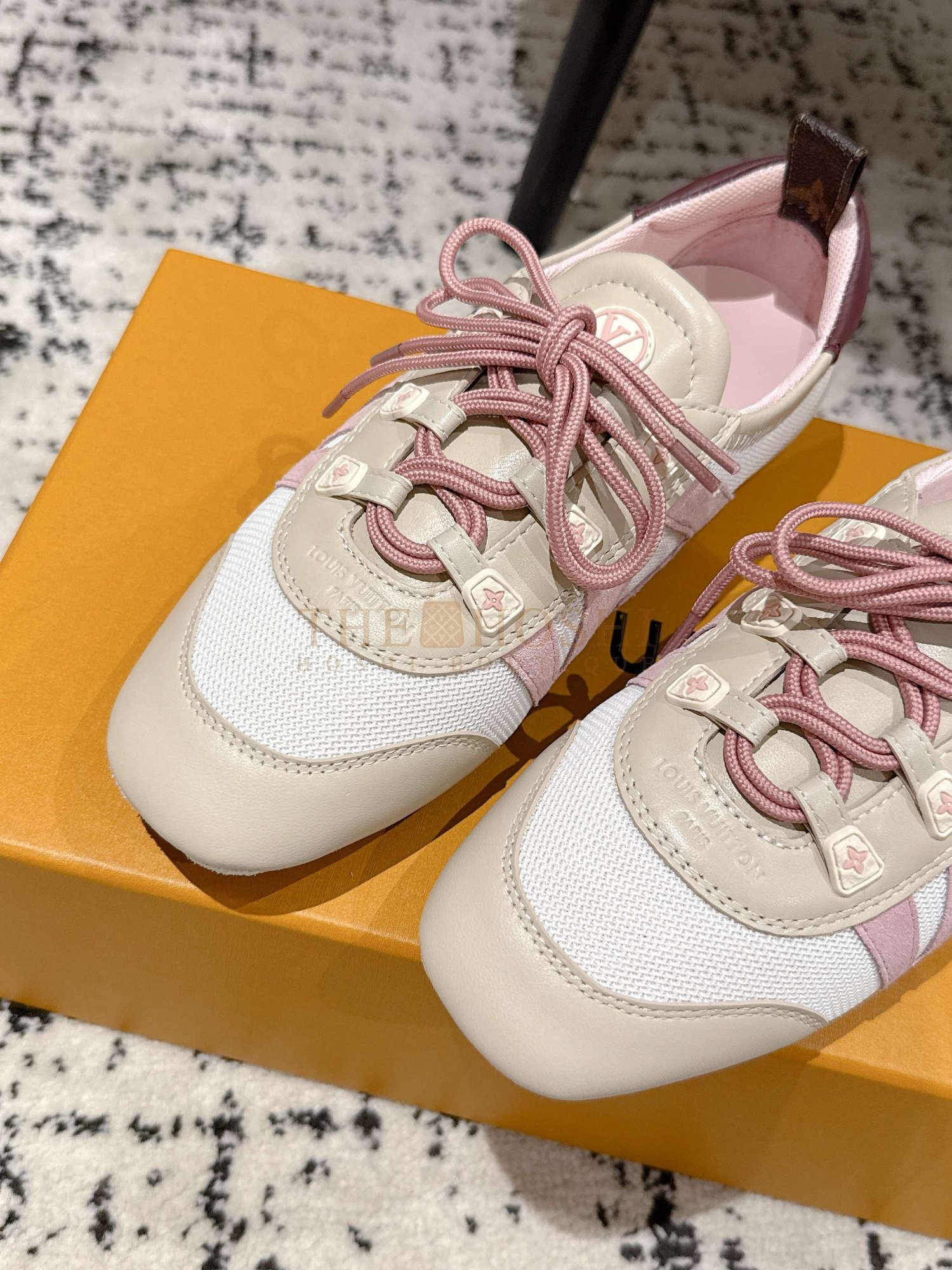 L0vis Vvtt0n LV Sneakerina Women’s Sneakers